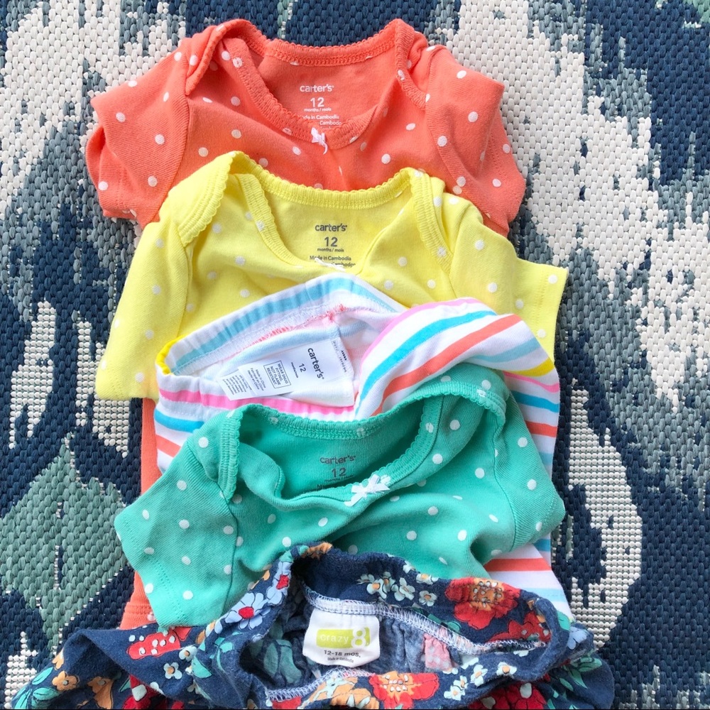 Girls 12M Onesies w/Skirt & Free PJ Bottoms EUC🌸 - Picture 6 of 6